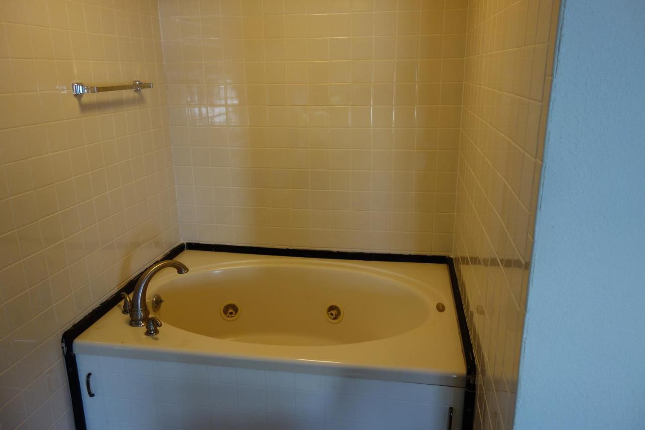 Vip Inn And Suites Huntsville Extérieur photo